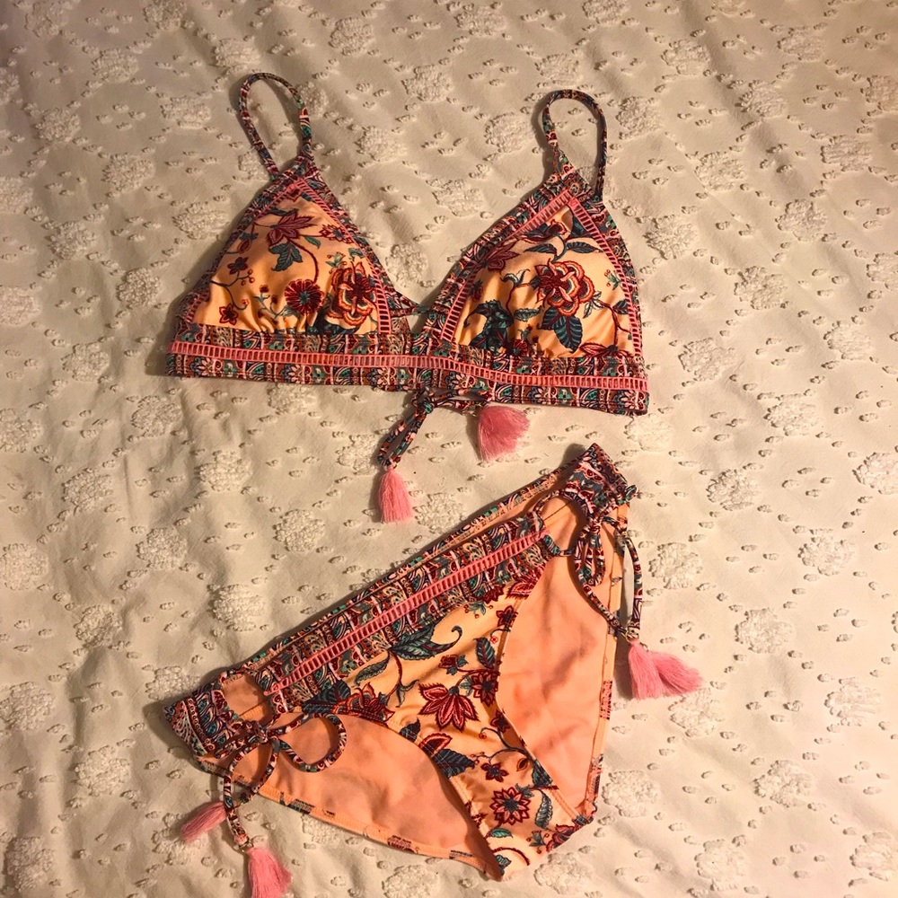 Bikini 👙 🌸 🌺🌸🌺🌸 gorgeous 🌺🌸🌺🌸